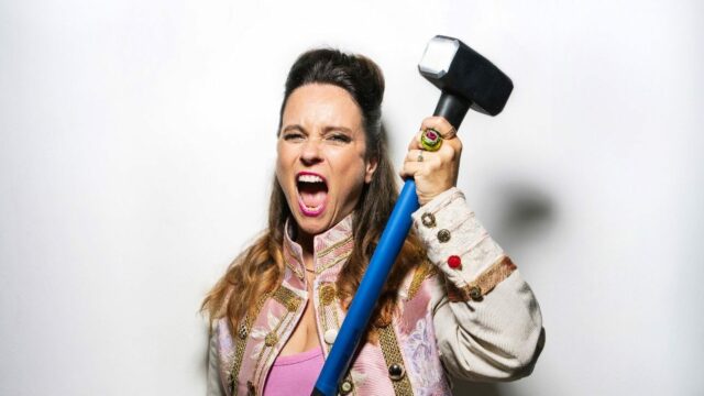 International comedy-sensation indtager Danmark