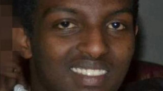 Afslører voldtægtforbryders mørke fortid: Begik tortur som børnesoldat hos Al-Qaeda