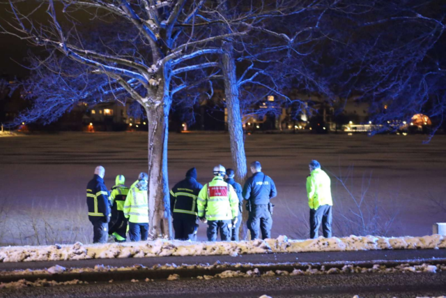 Frygter det værste: Politi, ambulance og beredskab rykker ud til sø