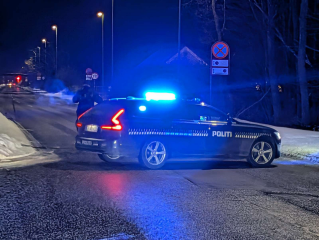 Lige nu: Vej spærret ved stor politiaktion