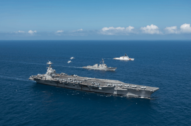 Lige nu: USA angriber og bombarderer