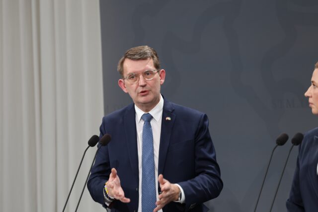 Troels Lund Poulsen raser mod arrangør: ‘Tag dig sammen!’