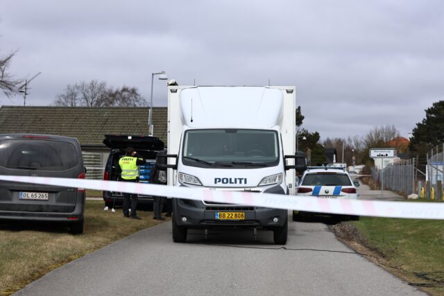 LIGE NU: Yngre mand fundet død