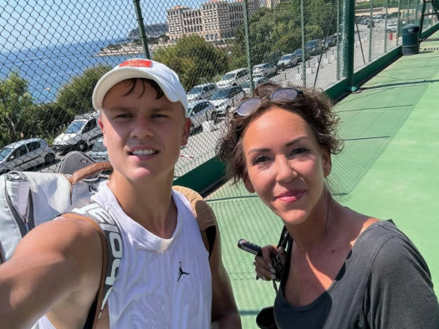 Holger Runes mor med sviner: “Hvad fanden har vi gang i?”