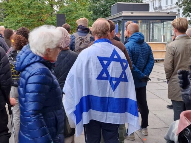 Voldsomt angreb: Brand attentat mod synagoge