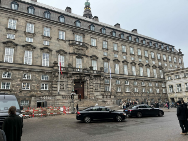 Kæmpe afsløring: Bombe smidt i blå blok dagen før valget