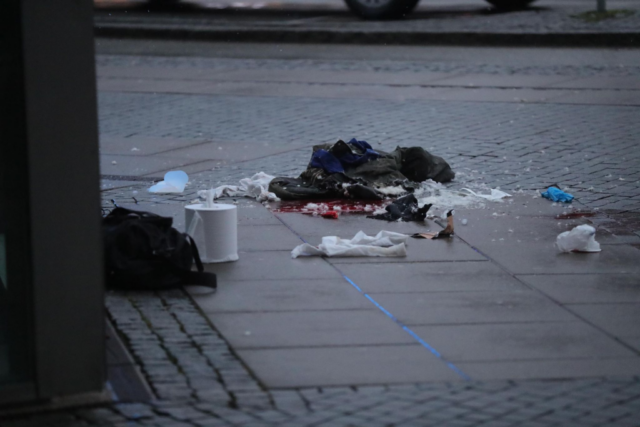 Børnemorder fundet død i blodpøl efter brutalt fængselsangreb