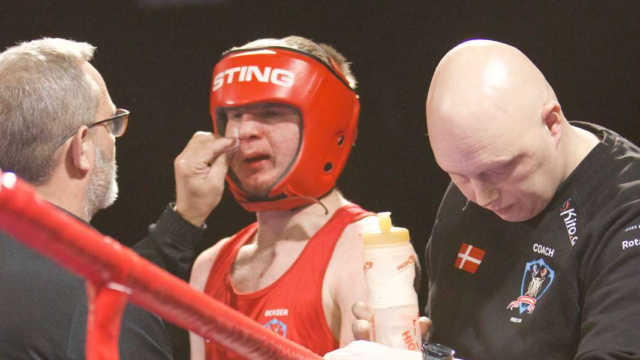 Gulddrømme og kæberaslere: Se billederne fra JM i boksning