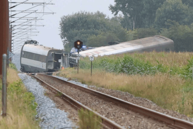 22 personer tilskadekomne og kvinde død: Chauffør af gylletransport sigtet