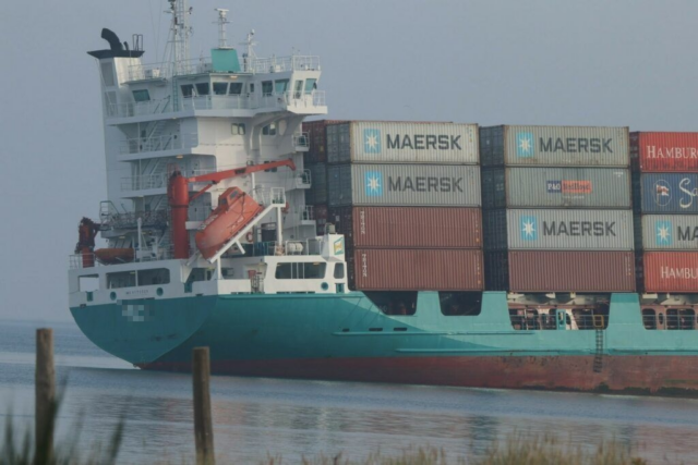 BREAKING: Mærsk-skib ramt i storkrigen