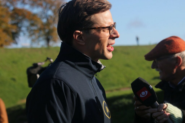 Vanopslagh med vild udmelding: Har taget kokain som partileder