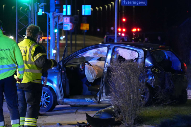 Skræmmende billeder: Flere ambulancer fremme