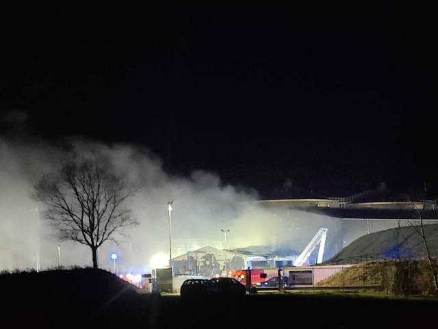 Brand ved biogasanlæg: Massiv indsats