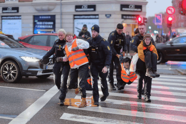 Støjberg med kontant melding: Hårdere straffe til klimaaktivister