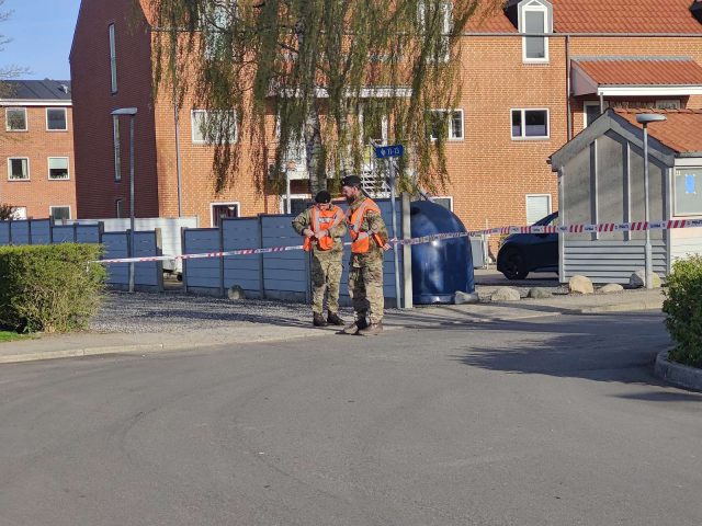 Rædselsnat i lejlighed: Mand myrdet i blodigt drama