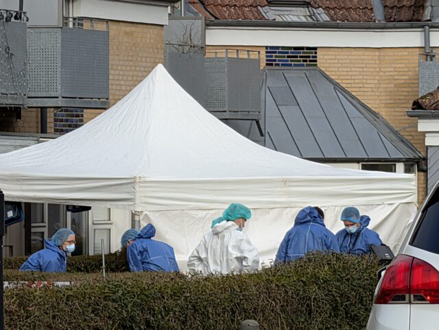 19-årig mand sigtet for drab på 41-årig kvinde: Det ved vi nu