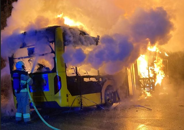 Politiet advarer borgere: “Søg inden døre eller væk fra området”