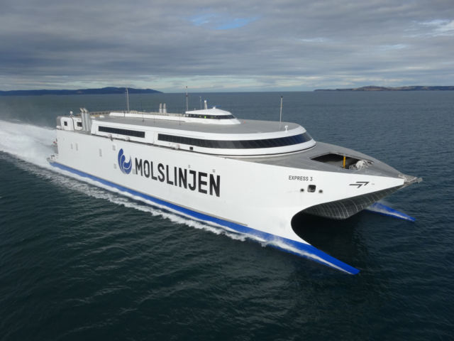 Panik i påsken: Molslinjen i problemer