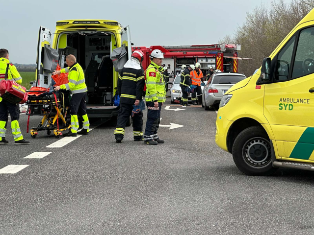 Flere børn er blandt: Fem personer involveret i alvorlig hændelse