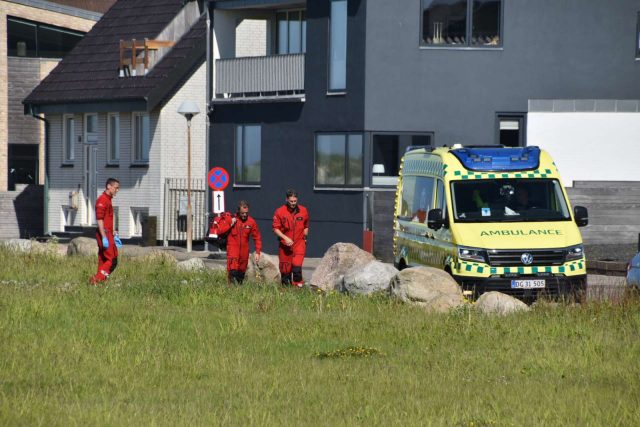 Kvinde fundet død: Politi til stede