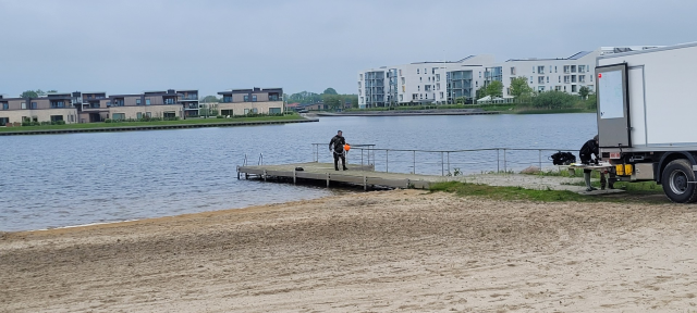Politiet afspærrer område ved sø: Har tilknytning til flere alvorlige forbrydelser