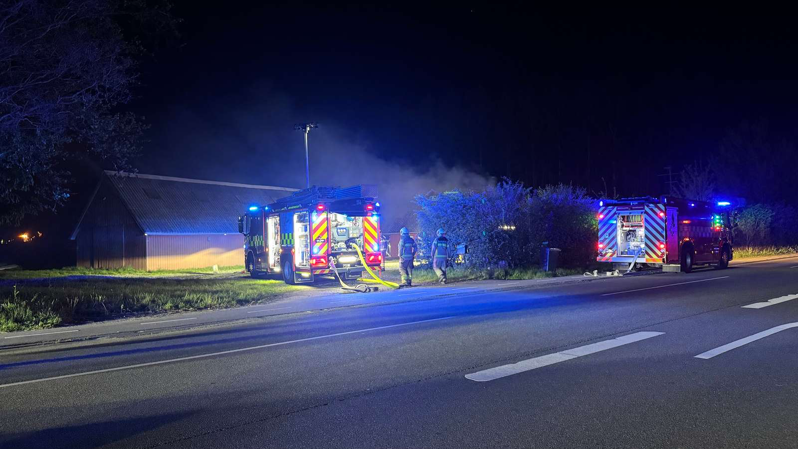 Bilist kører over for rødt foran udrykkende brandbil i Viborg — image 4