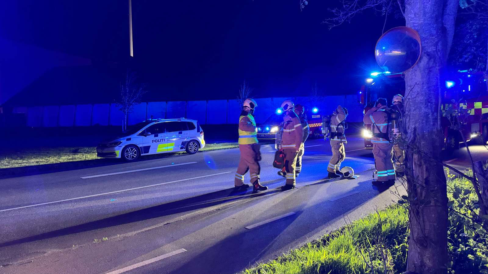 Bilist kører over for rødt foran udrykkende brandbil i Viborg — image 6