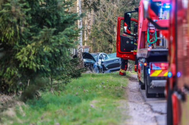 Hel familie i dødsulykke: Far og mor ser datter dø