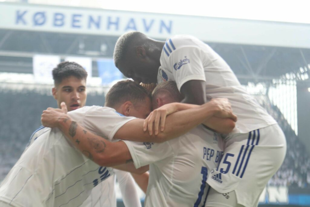 FCK-spillernes gruppechat afsløret: Sådan reagerede de på derby-nyheden