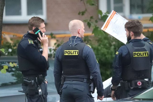 Mystisk sag: Politi fremme med hund og bevisposer