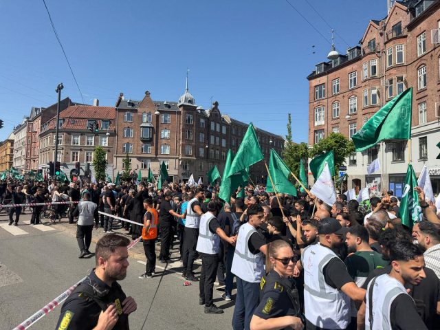 Debattør vil stoppe muslimsk kæmpemarch: Det bør forbydes