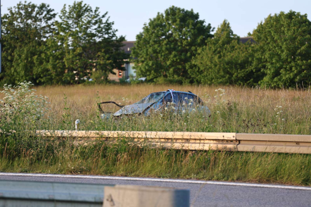 Yngre kvinde i brutal hændelse: Vidne gør uhyggeligt syn af bilen sekunder før ulykke