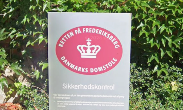 Forældre overværede uhyggelig pædofilisag: Ældre mand befølte piges kønsdele, numse og bryster