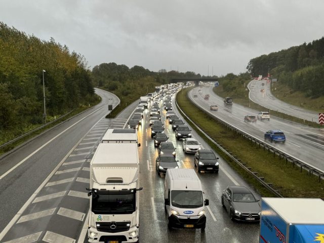 Advarer alle bilister efter DMI-varsel: Kan skabe farlige situationer