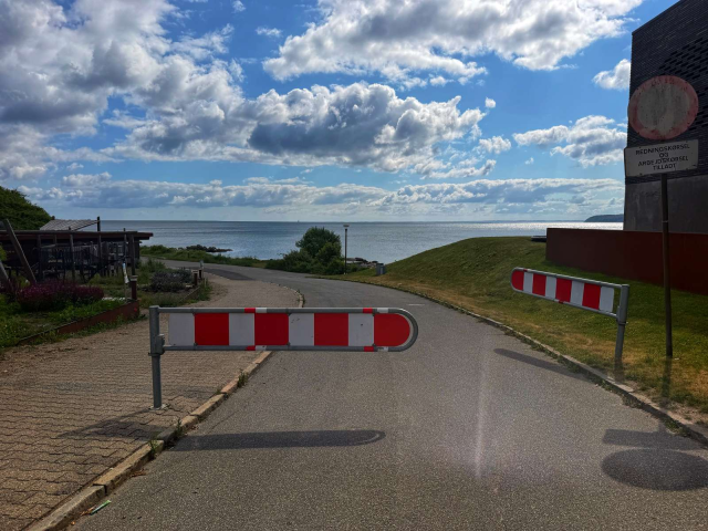 LIGE NU: Ung mand svæver mellem liv og død