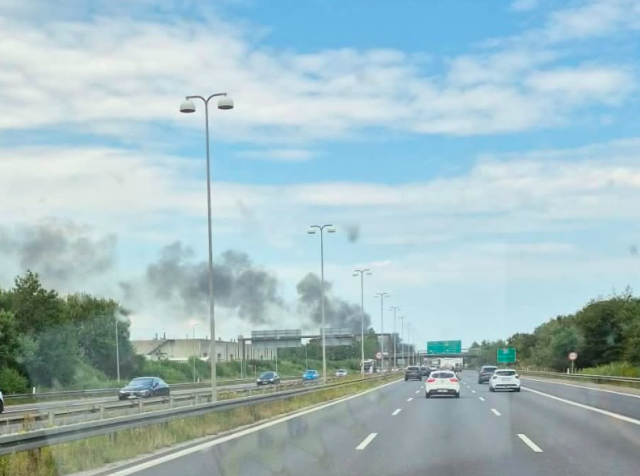 Flere personer skudt: Betjent blandt de ramte