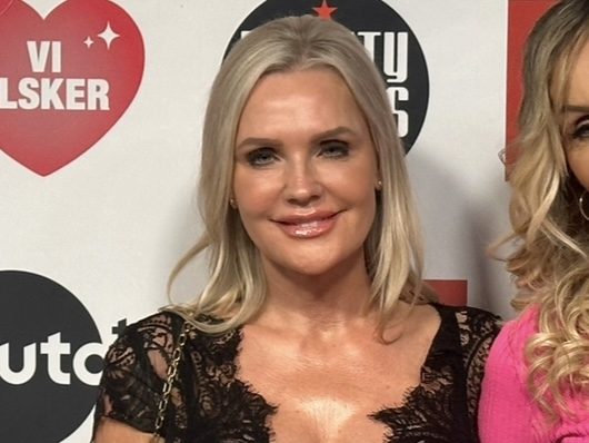 Janni Ree droppede stor fest: Måtte haste hjem til sin alvorligt syge mor