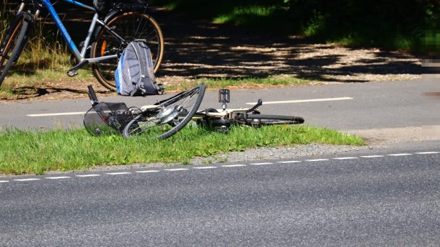 Frygtelig ulykke: Mand brager ind i lille pige