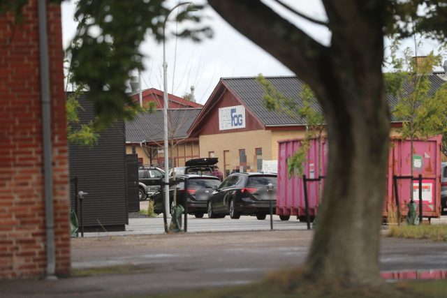 Kæmpe aktion: Styrker vrimler til adresse i Vestegnen