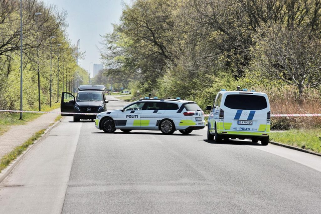 LIGE NU: Politiet i aktion i lille by