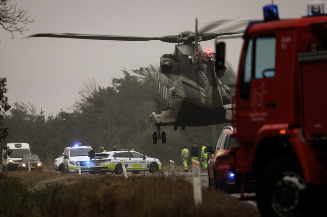 Person klemt under rendegraver: “Helikopteren er lige landet”