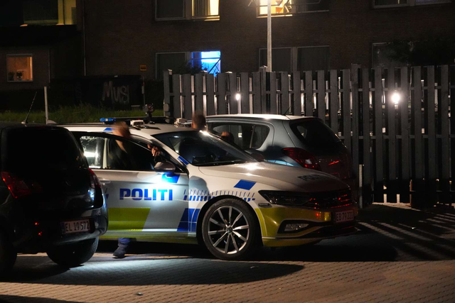 Far voldtager sin niårige datter