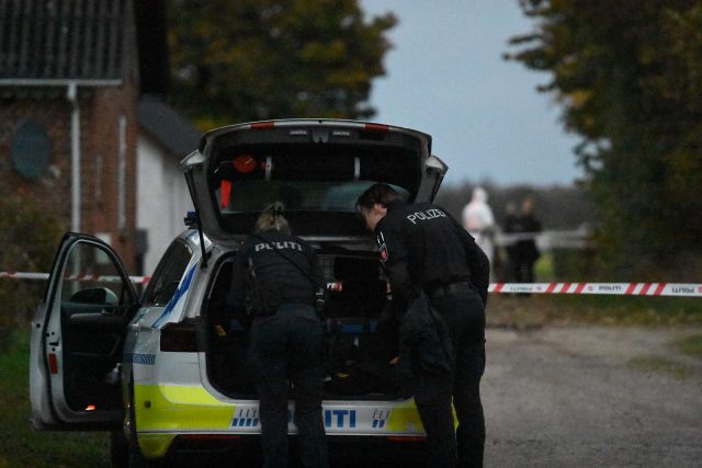 LIGE NU: Tysk politi er ankommet