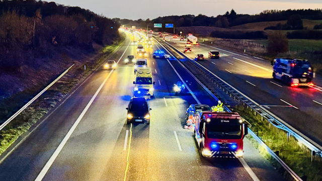 Drama på motorvejen: 81-årig sigtet for vanvidskørsel