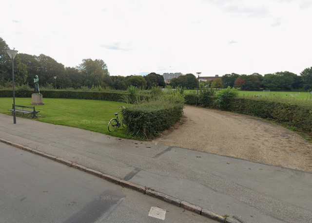 København: 14-årig pige voldtaget i aftenmørket på offentlig bænk